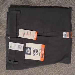 Dockers Slim-Fit Smart 360 Flex Workday Khakis 32x34